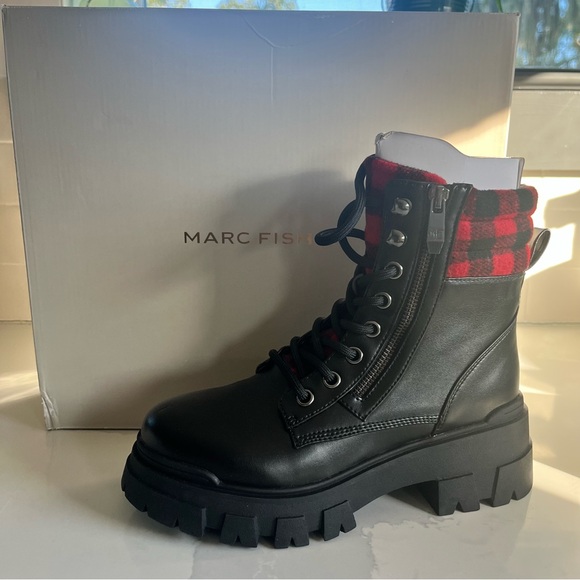 Marc Fisher Women’s Sz 9 Black Leather Buffalo Check Upper & Tongue Combat Boots - Picture 8 of 11